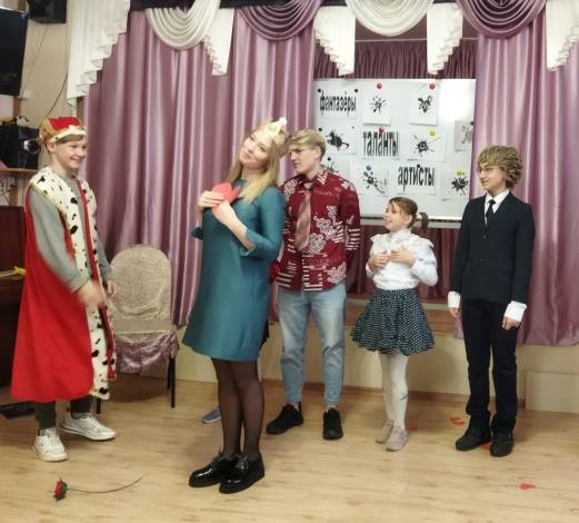 В Кинешемском детском доме прошло театрализованное шоу фото 3