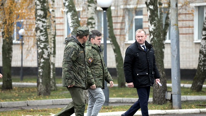 Губернатор Станислав Воскресенский проводил мобилизованных ивановских десантников в зону СВО фото 3