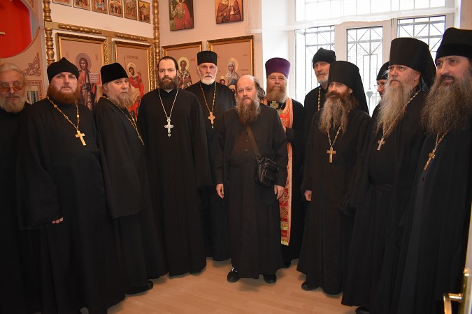 Кинешемское духовенство отмечено наградами за духовное окормление осужденных фото 2