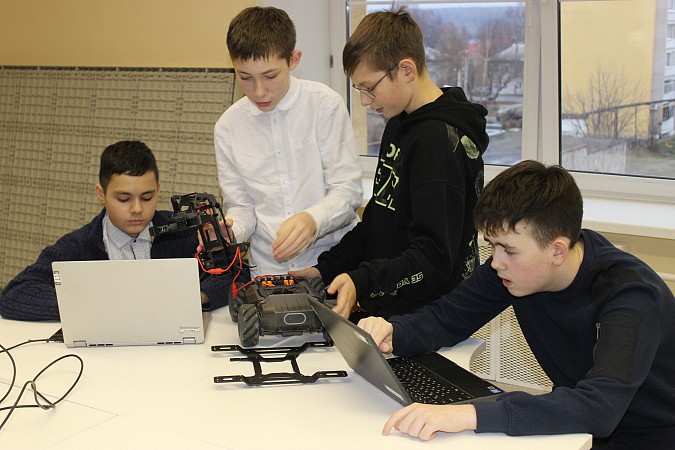 Кинешемский кванториум за год превратился в центр технической мысли молодёжи фото 3