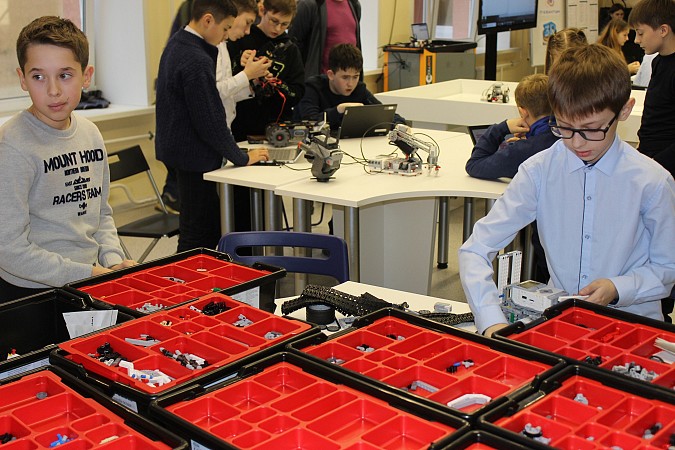 Кинешемский кванториум за год превратился в центр технической мысли молодёжи фото 11