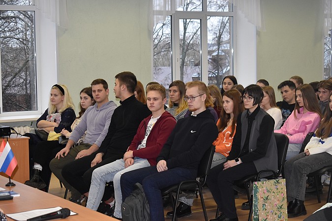 Главный омбудсмен региона Светлана Шмелева встретилась с кинешемскими студентами фото 4