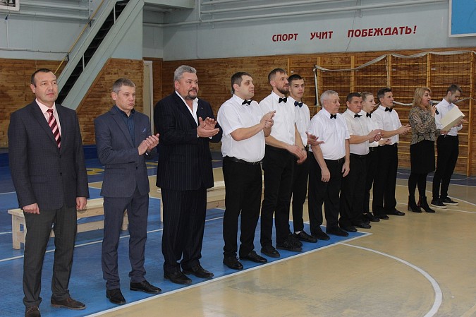 В Кинешме прошёл межрегиональный турнир по боксу памяти Владимира Королёва и Михаила Бодягина фото 3