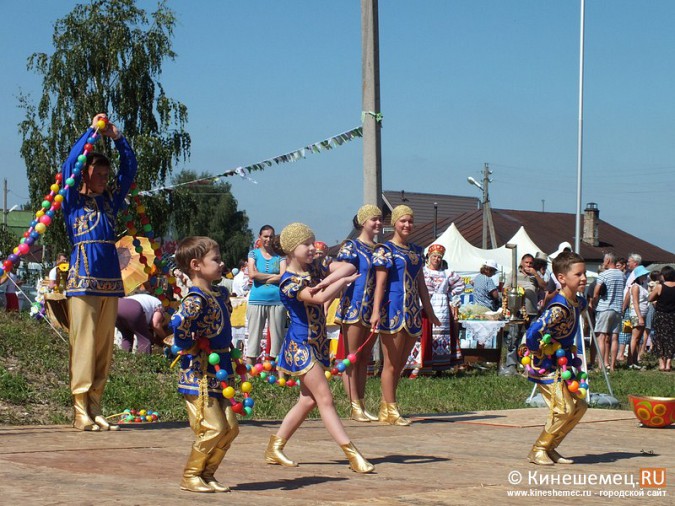 В Ивановской области пела и плясала широкая ярмарка фото 36