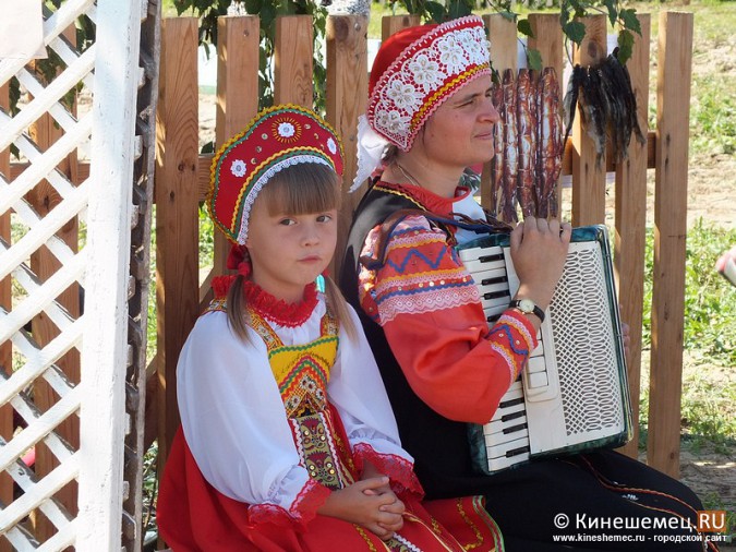 В Ивановской области пела и плясала широкая ярмарка фото 19