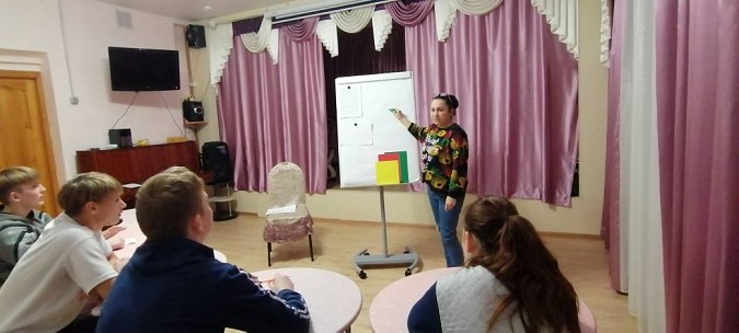 В Кинешемском детском доме проведена беседа-диспут «Общечеловеческие ценности» фото 2