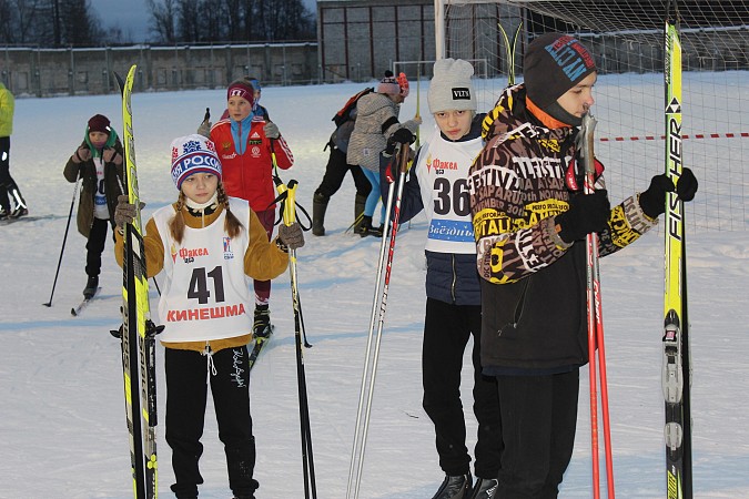 В Кинешме прошла «Вечерняя лыжная гонка» памяти Владимира Иванова фото 12