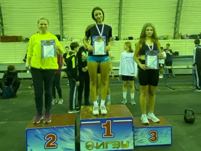 Легкоатлеты Кинешмы выступили на первенстве Ивановской области фото 11