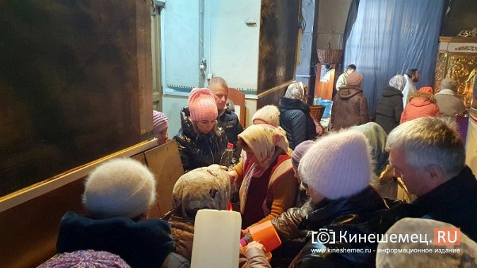 В храмах Кинешмы прошло Великое освящение воды фото 3