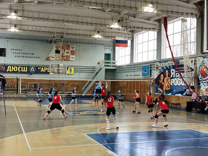 В Кинешме прошёл турнир по волейболу «Рождественские встречи» фото 2