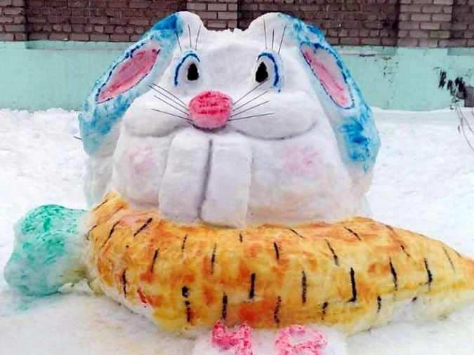 В школе №19 проходит традиционный конкурс снежных фигур, посвящённый году Зайца фото 4