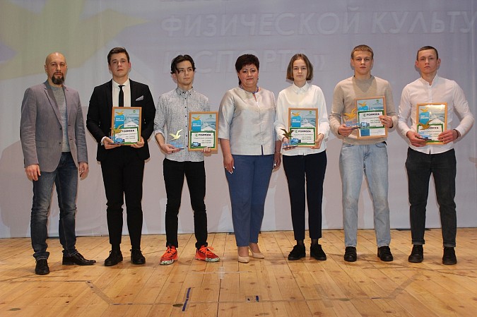 В Татьянин день в Кинешме вручили городскую молодёжную премию «Голос поколения» фото 7