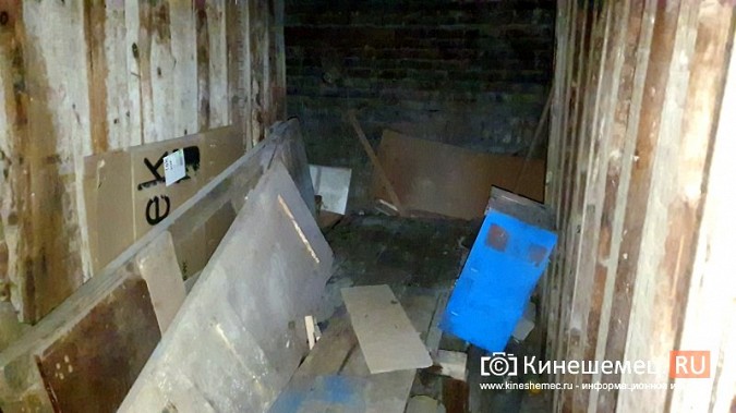 Потенциальные подвалы - убежища Кинешмы уже выглядят, как после бомбежки фото 6