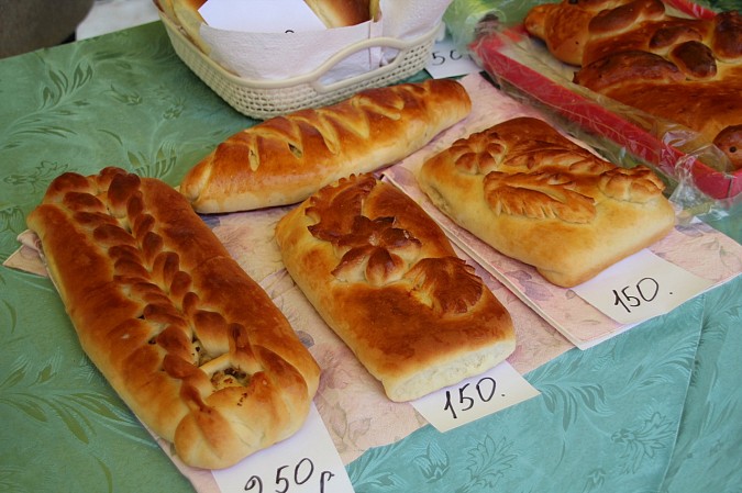 На празднике в Кинешемском районе съели 6-метровый пирог с капустой фото 14