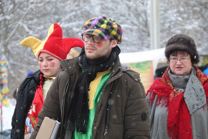 На празднике в Кинешемском районе съели 6-метровый пирог с капустой фото 7