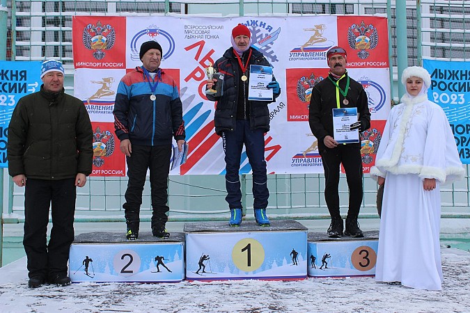 В Кинешме более 500 человек вышли на старт «Лыжни России» фото 40