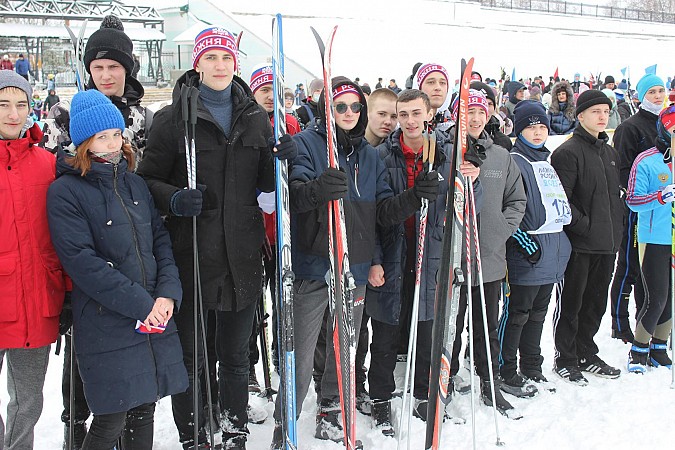 В Кинешме более 500 человек вышли на старт «Лыжни России» фото 4