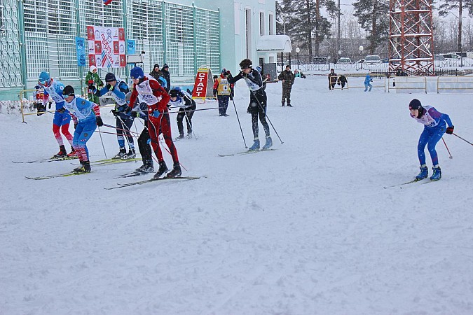 В Кинешме более 500 человек вышли на старт «Лыжни России» фото 49