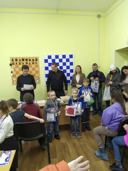 В Кинешме прошёл открытый городской турнир по активным шахматам фото 7