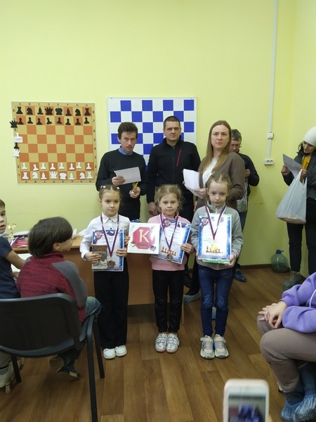 В Кинешме прошёл открытый городской турнир по активным шахматам фото 6