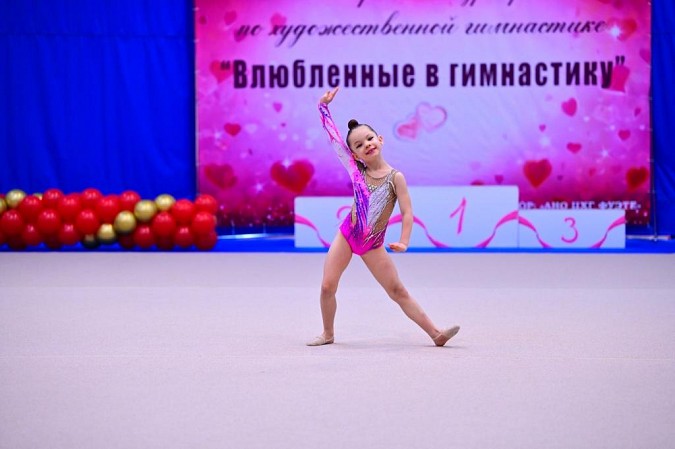Кинешемские гимнастки завоевали награды на соревнованиях в Москве фото 6