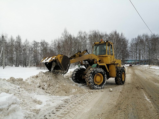 УГХ продолжает расчищать и расширять дороги в микрорайонах Кинешмы фото 6