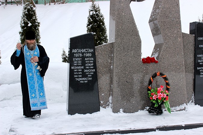 В Кинешме торжественным митингом отметили 34-летие вывода советских войск из Афганистана фото 9