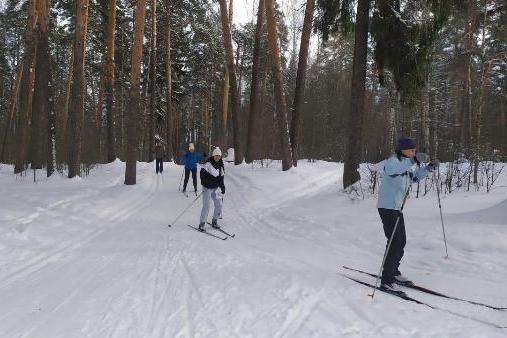 На «Волжанине» прошли соревнования по лыжным гонкам среди сотрудников УФСИН фото 3
