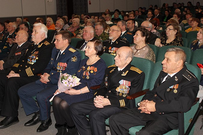 В Кинешме чествовали ветеранов Вооруженных сил фото 13