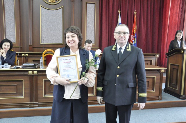 Кинешемские судьи отмечены наградами за высокие показатели в работе фото 2