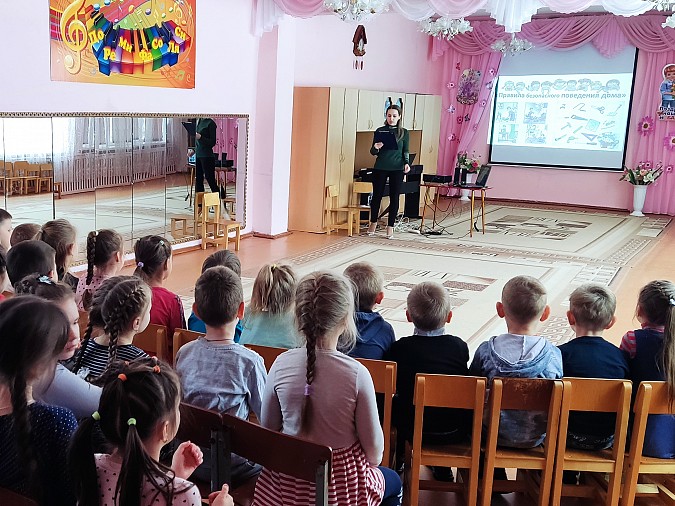 Спасатели Кинешмы провели открытые уроки по ОБЖ в детских садах и школах города фото 7