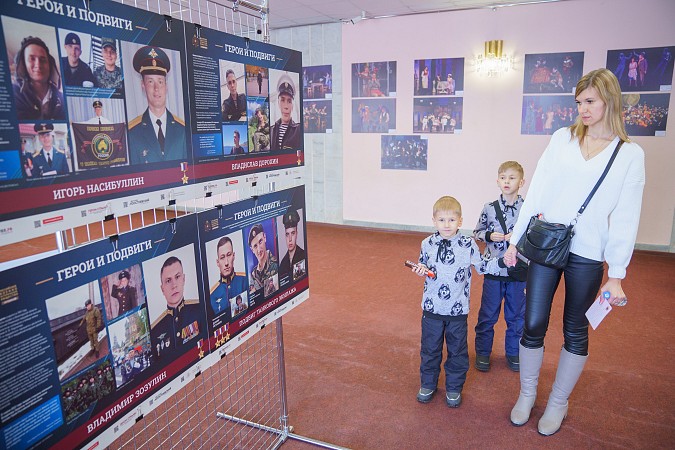 В Ивановском музтеатре состоялся концерт, посвященный 8 Марта, для семей участников СВО фото 3