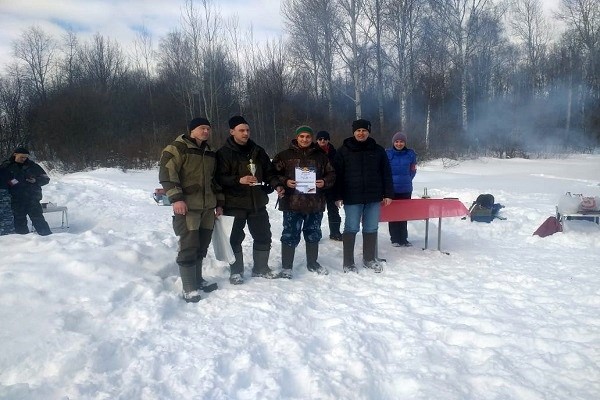 Сотрудники кинешемской колонии №3 победили на соревнованиях по зимней рыбалке фото 8