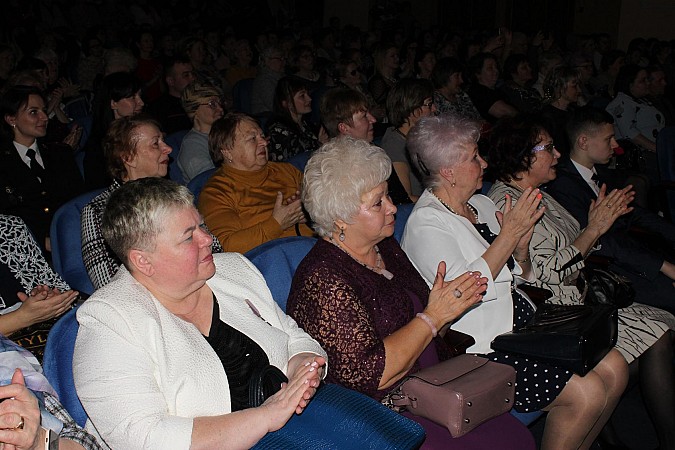 В Кинешме состоялось торжественное мероприятие в честь 8 Марта фото 3