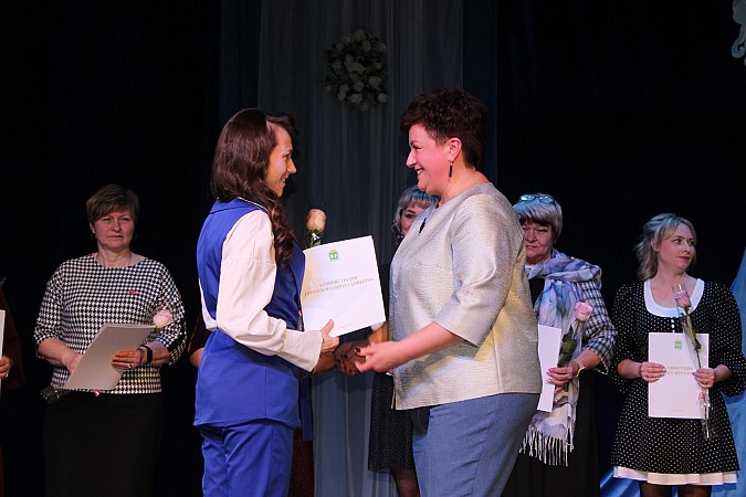 В Кинешме состоялось торжественное мероприятие в честь 8 Марта фото 12