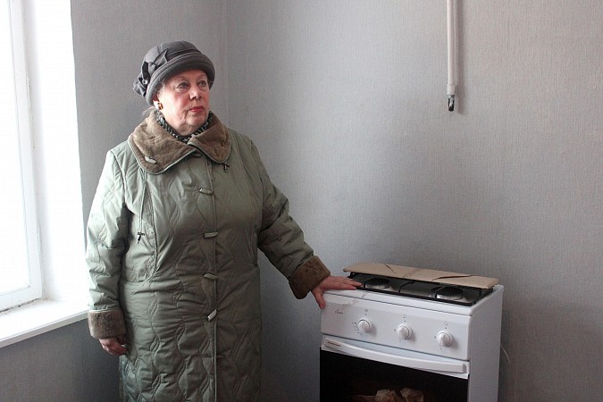 В Наволоках вручили ключи от квартиры женщине, стоящей в очереди на улучшение жилищных условий фото 5