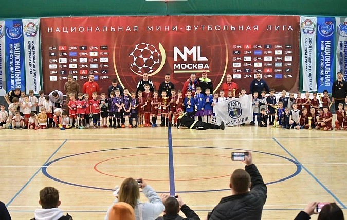 «Волжанин» стал бронзовыми призерами турнира по мини-футболу в Москве фото 2