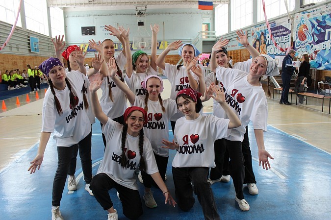 В Кинешме прошел городской фитнес-фестиваль «Движение - Жизнь!» фото 3