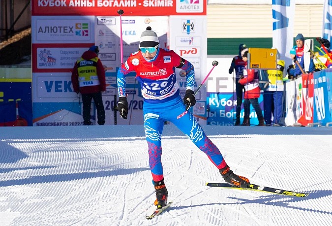 Биатлонист из Кинешмы Сергей Охин выиграл спринт на этапе Кубка Анны Богалий в Новосибирске фото 2