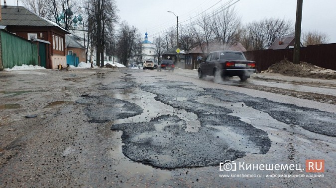 В Кинешме ямочный ремонт дорог начали с улицы Юрьевецкой фото 2