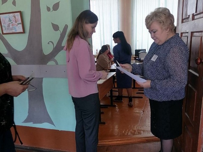 Родители выпускников 11 классов Кинешмы участвовали в ЕГЭ по русскому языку фото 6