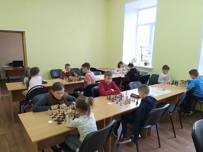 В Кинешме прошёл чемпионат города по быстрым шахматам фото 3