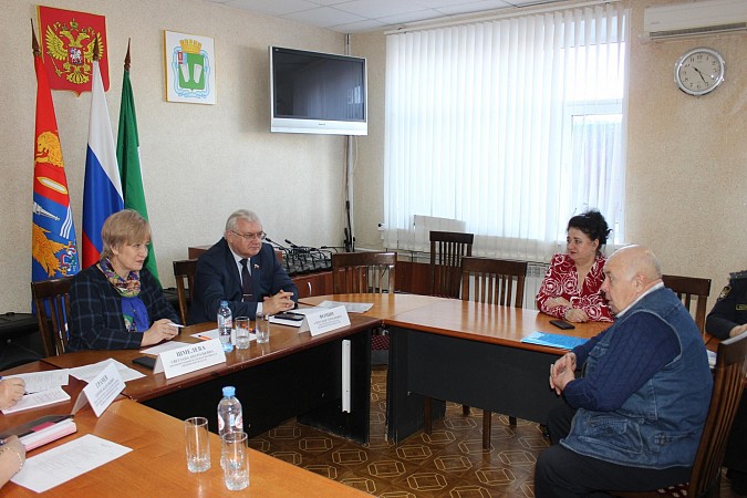 Светлана Шмелёва и Александр Фомин провели в Кинешме приём граждан фото 3