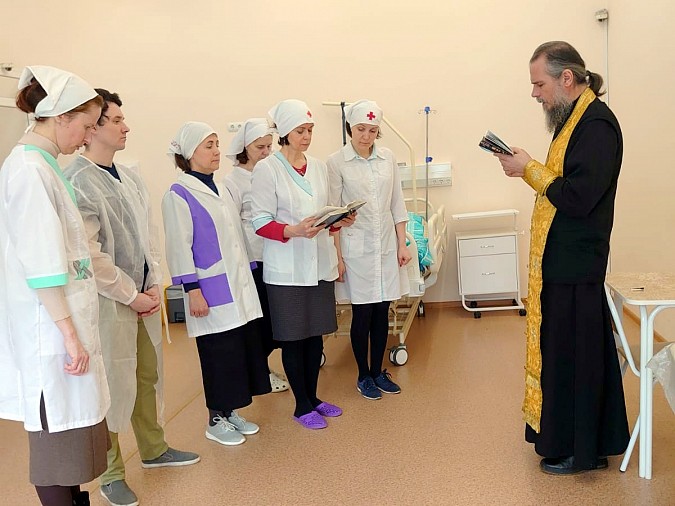 В Кинешемском медицинском колледже началось обучение сестёр милосердия фото 2