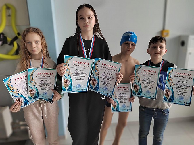 В Кинешме прошли соревнования по плаванию, посвященные Дню рождения ФОК «Волга» фото 12