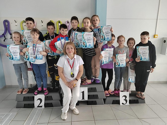 В Кинешме прошли соревнования по плаванию, посвященные Дню рождения ФОК «Волга» фото 9