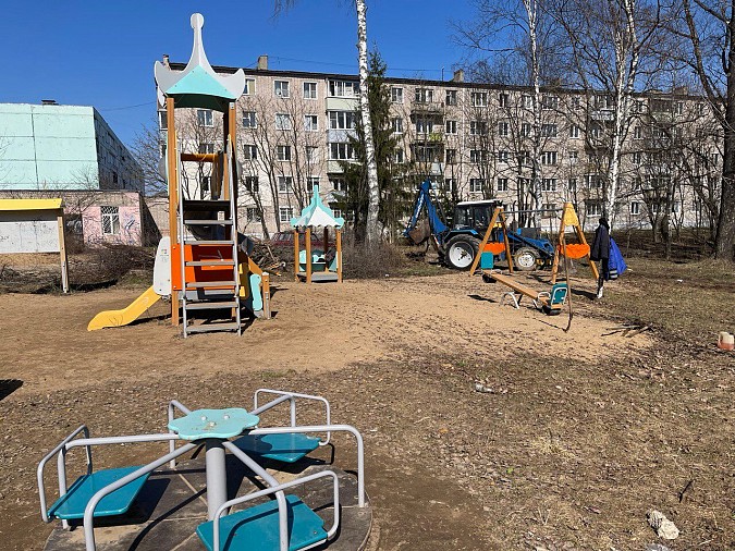 В переулке Баумана благоустраивают место, где установят площадку для воркаута фото 3