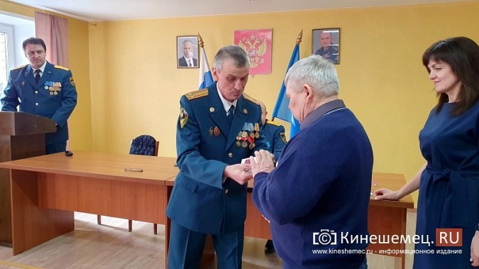 В Кинешме чествовали ветеранов советской пожарной охраны фото 15