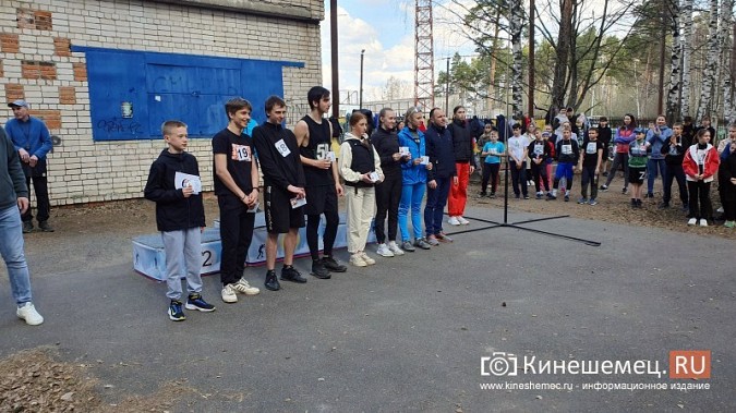400 школьников Кинешмы вышли на старт городского кросса фото 31