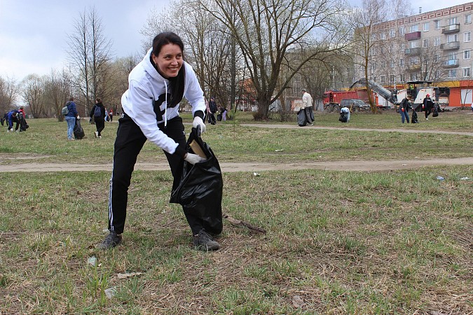 В Кинешме продолжается двухмесячник по санитарной очистке города фото 3